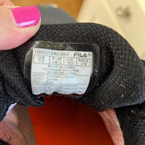 Fila Gray and Orange 11 Well-loved - Picture 3 of 9